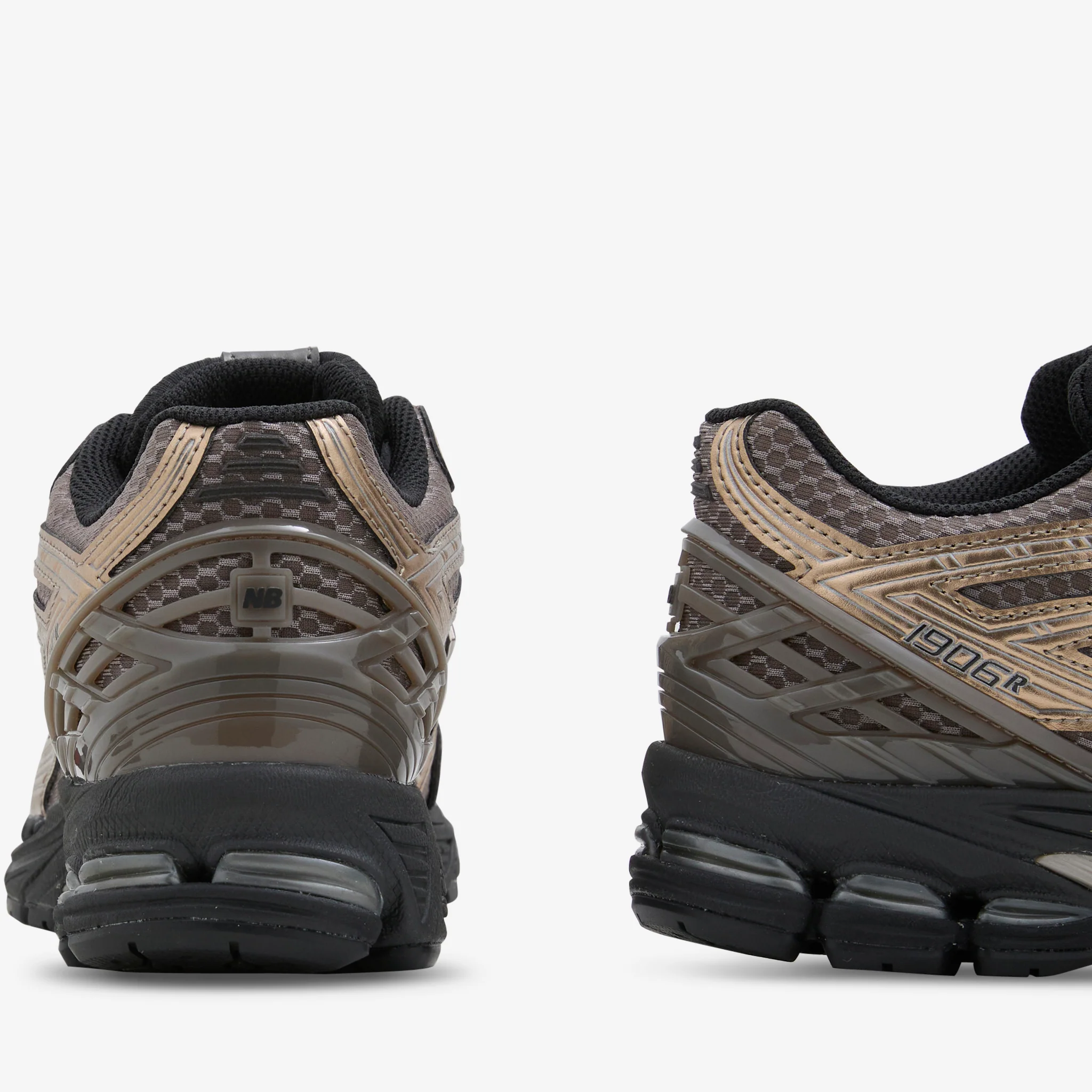 1906R Mushroom | Black | Black Metallic - Image 3