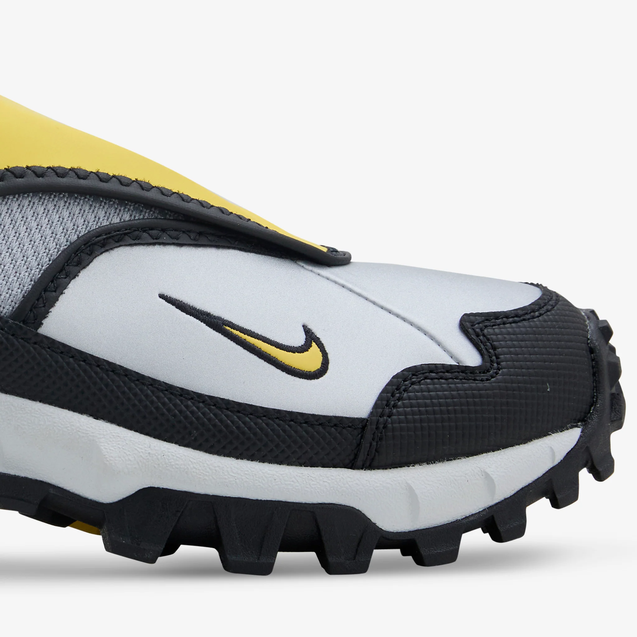 ACG Phassad Black | Yellow Zest | Metallic Silver - Image 6