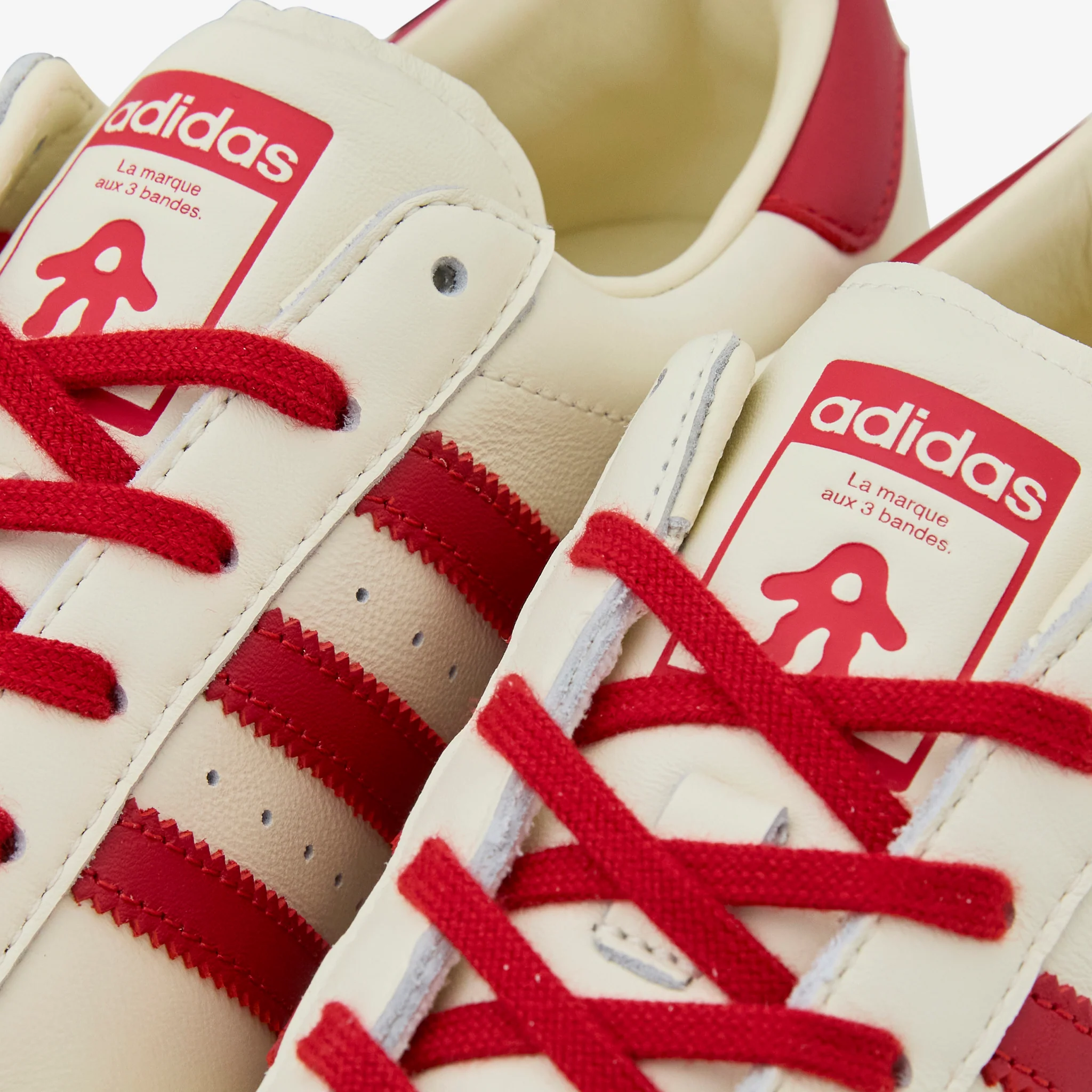 Avavav x Women's Superfinger Superstar Better Scarlet | Cream White | Better Scarlet - Image 10