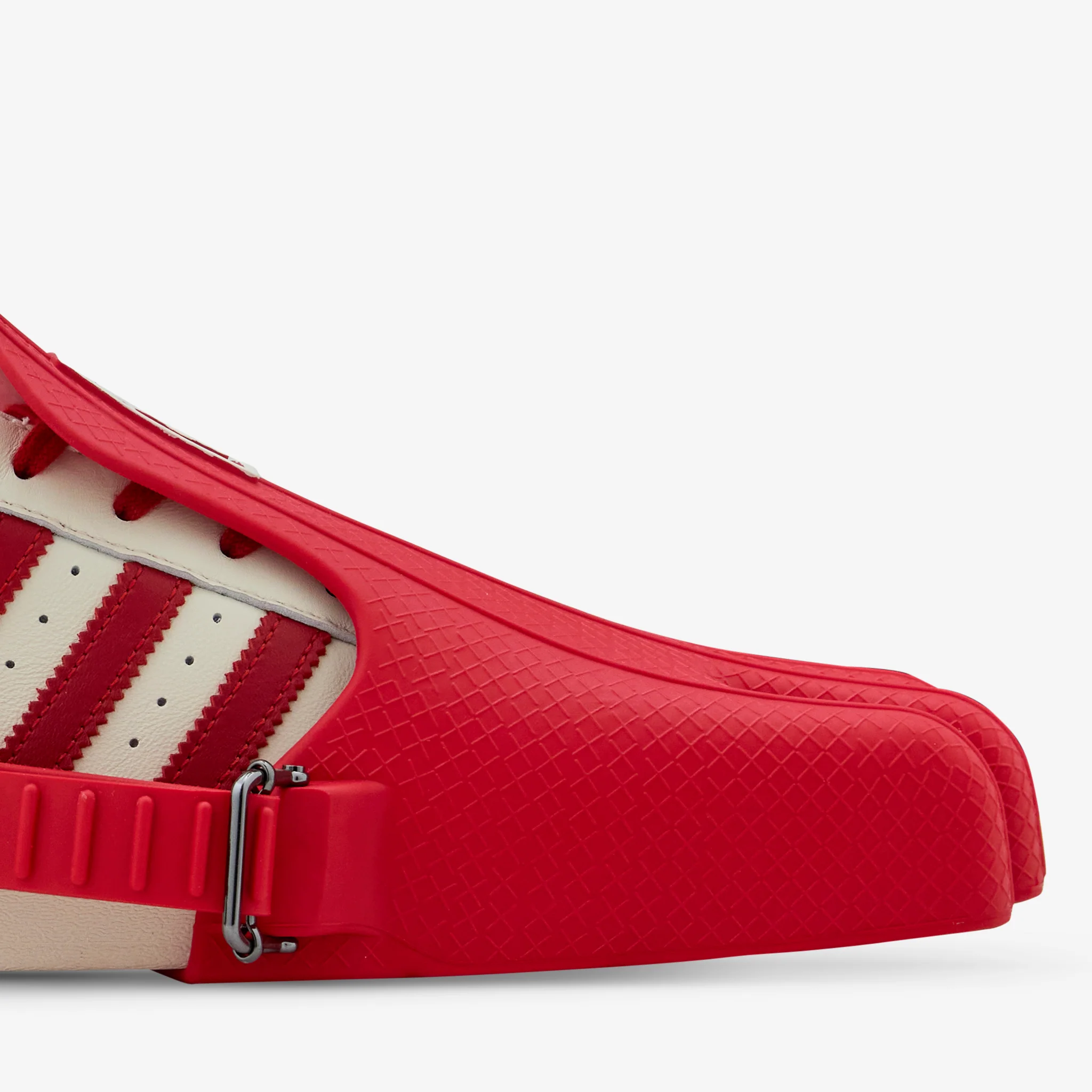 Avavav x Women's Superfinger Superstar Better Scarlet | Cream White | Better Scarlet - Image 16