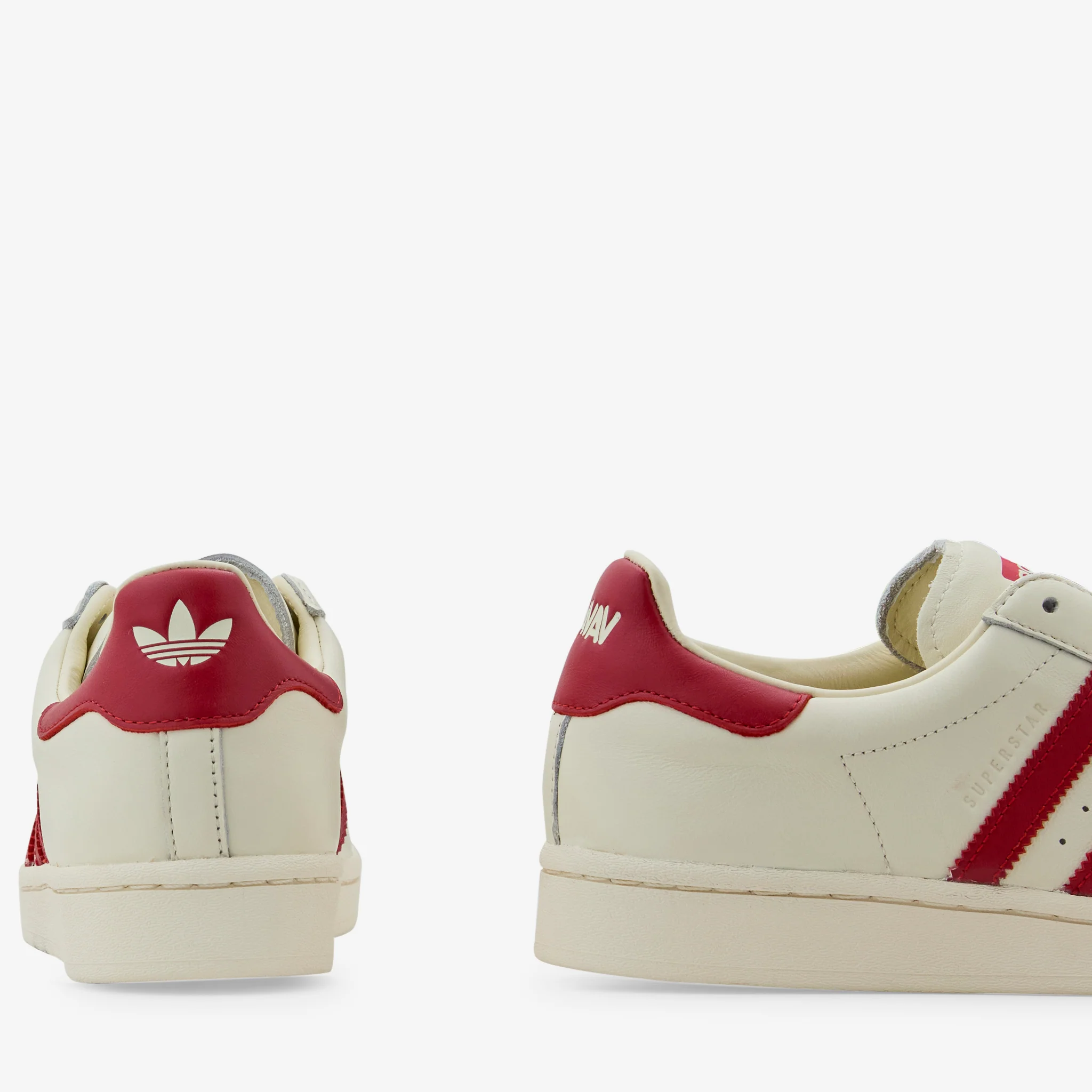 Avavav x Women's Superfinger Superstar Better Scarlet | Cream White | Better Scarlet - Image 9