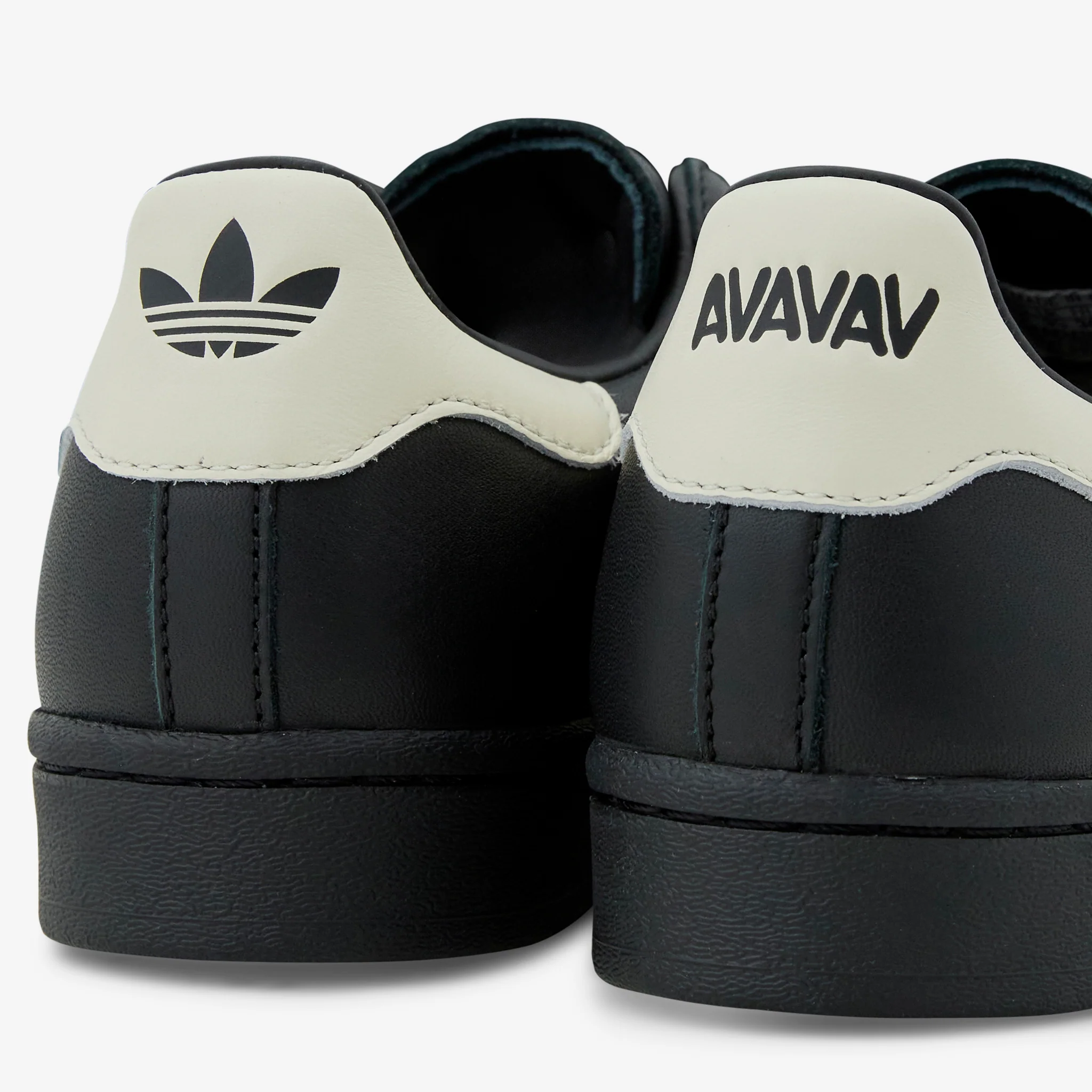 Avavav x Women's Superfinger Superstar Core Black | Cream White | Core Black - Image 13