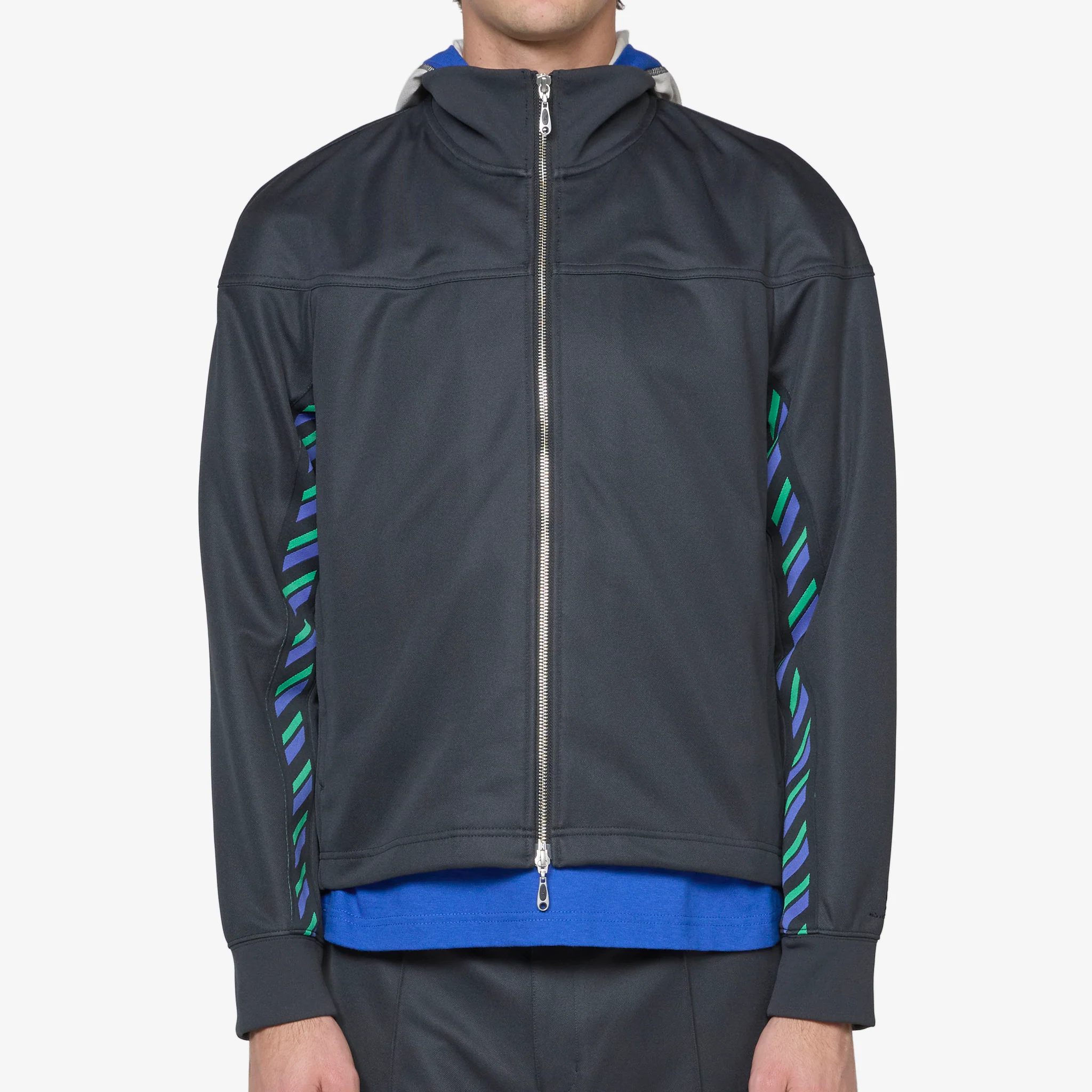 AW24 ASICS NOVALIS Styrax Track Jacket Anthracite - Image 9
