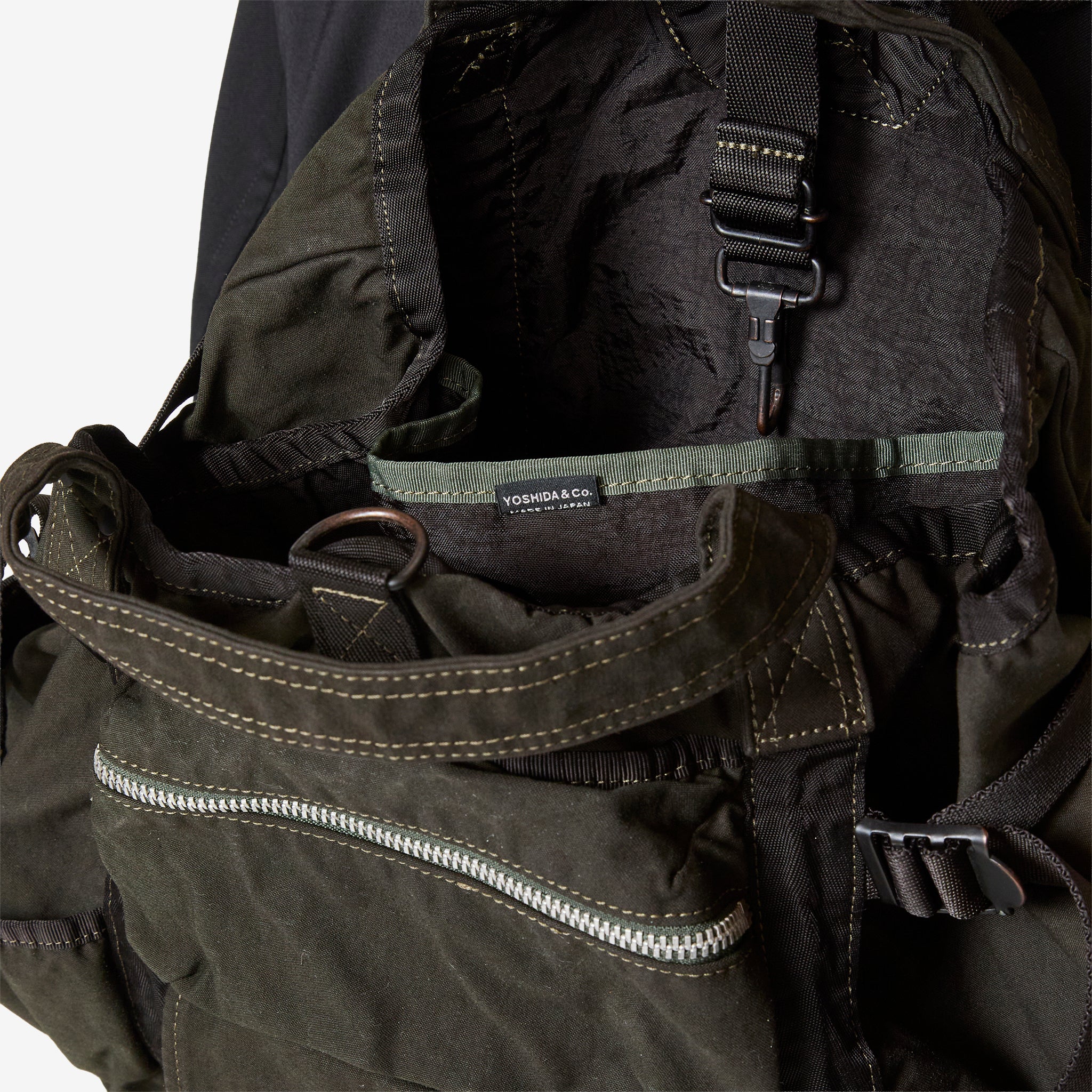 Crag 2-Way Rucksack Khaki - Image 4