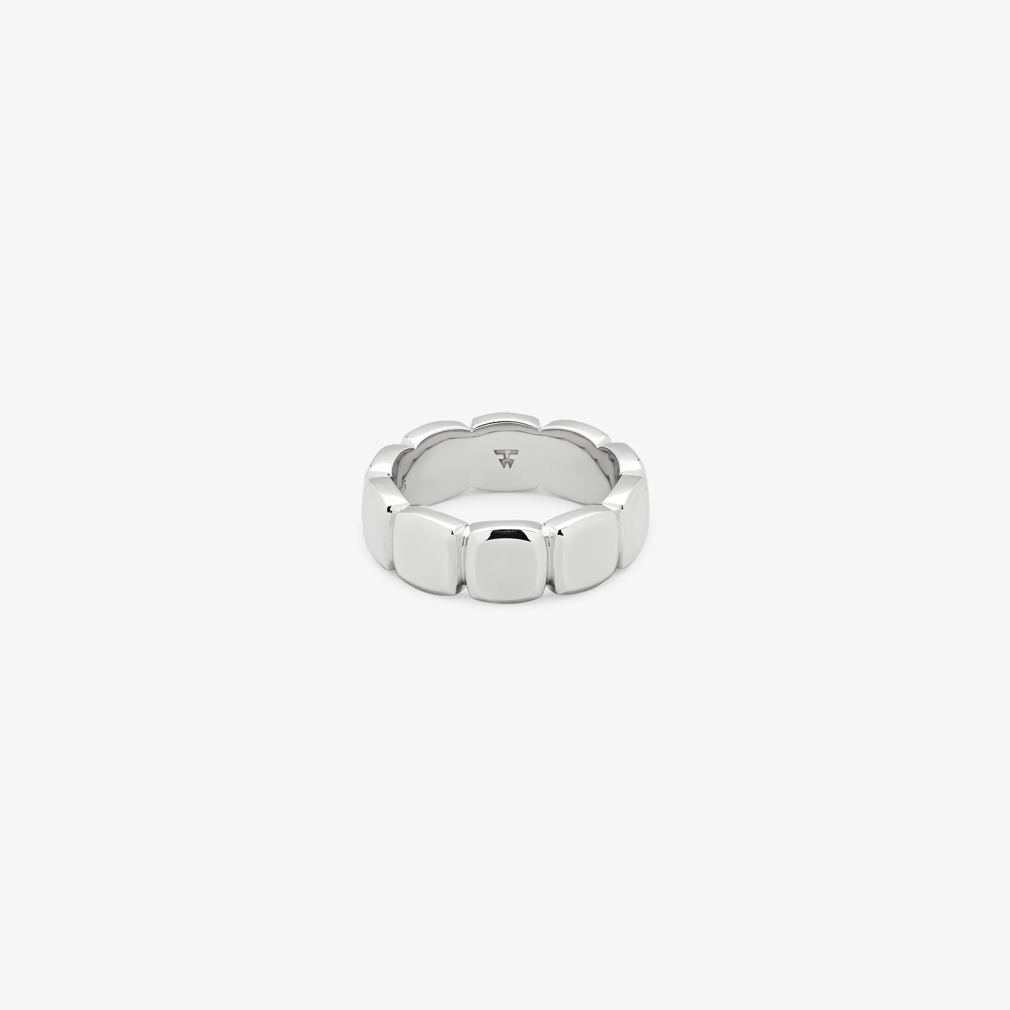 Cushion Band Silver