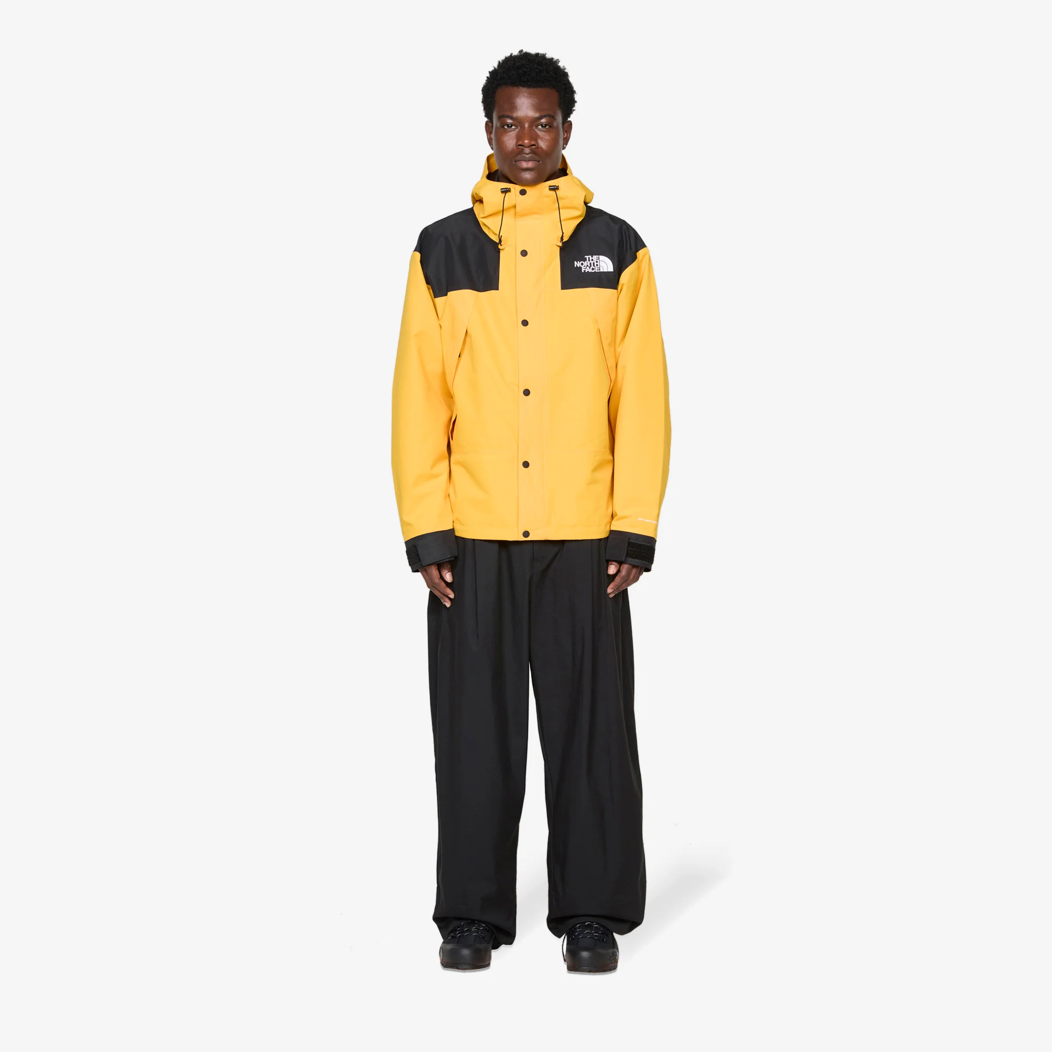 DRYVENTª Mono Mountain Jacket Summit Gold | TNF Black - Image 5