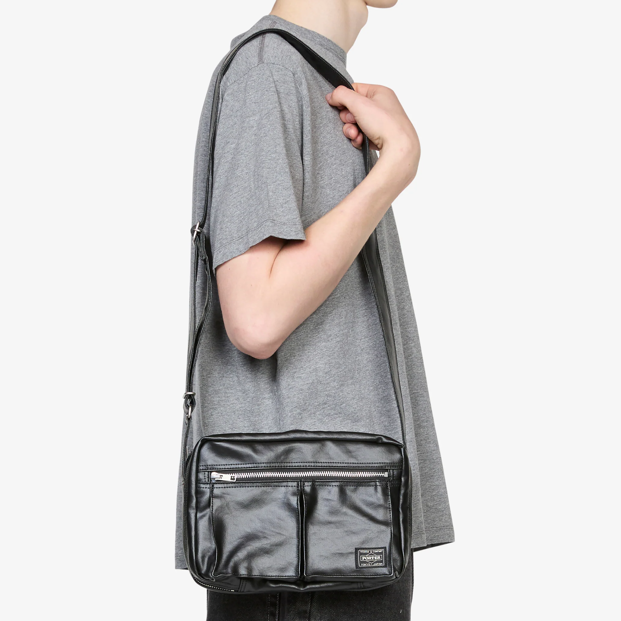 Free Style Shoulder Bag Black (S)
