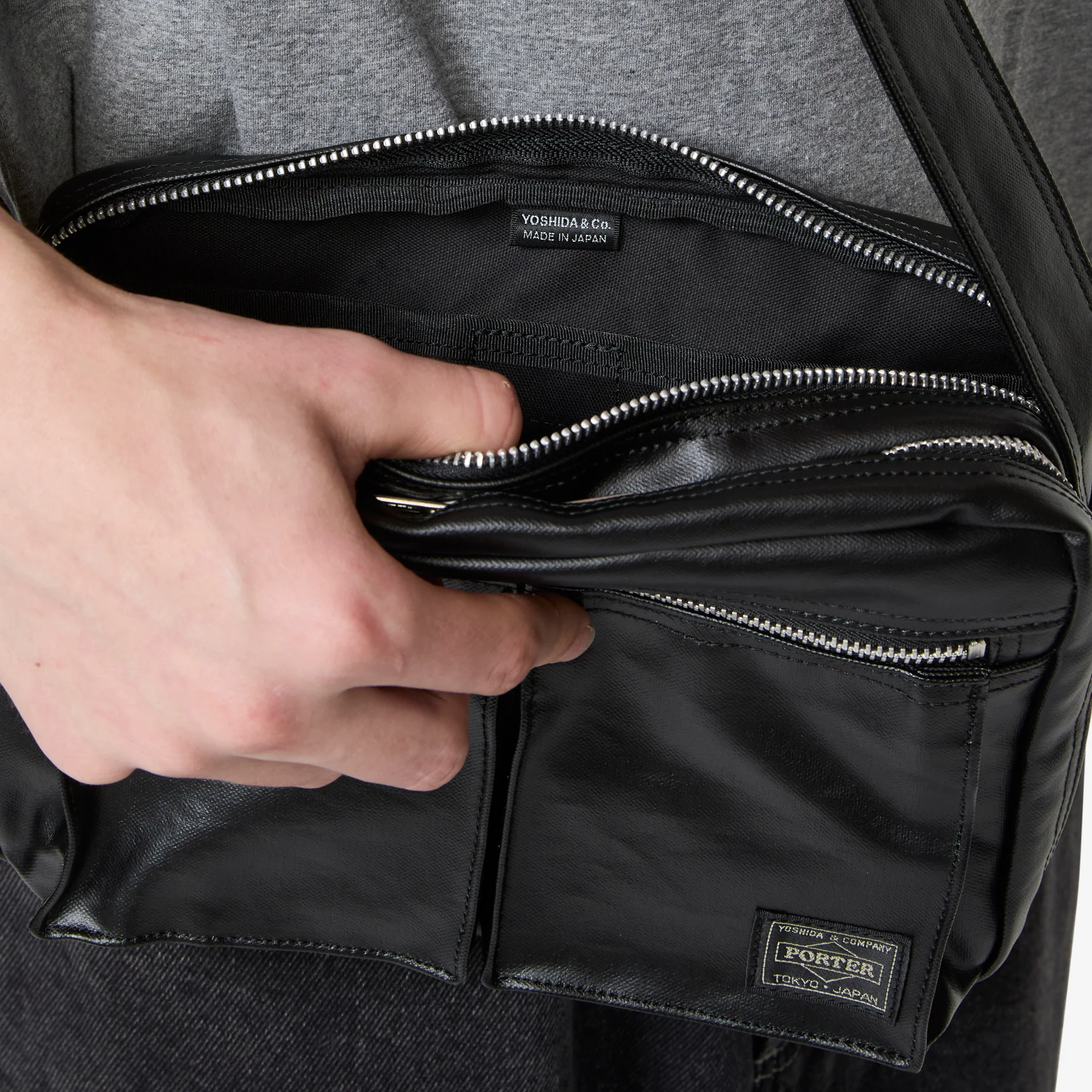 Free Style Shoulder Bag Black (S) - Image 2