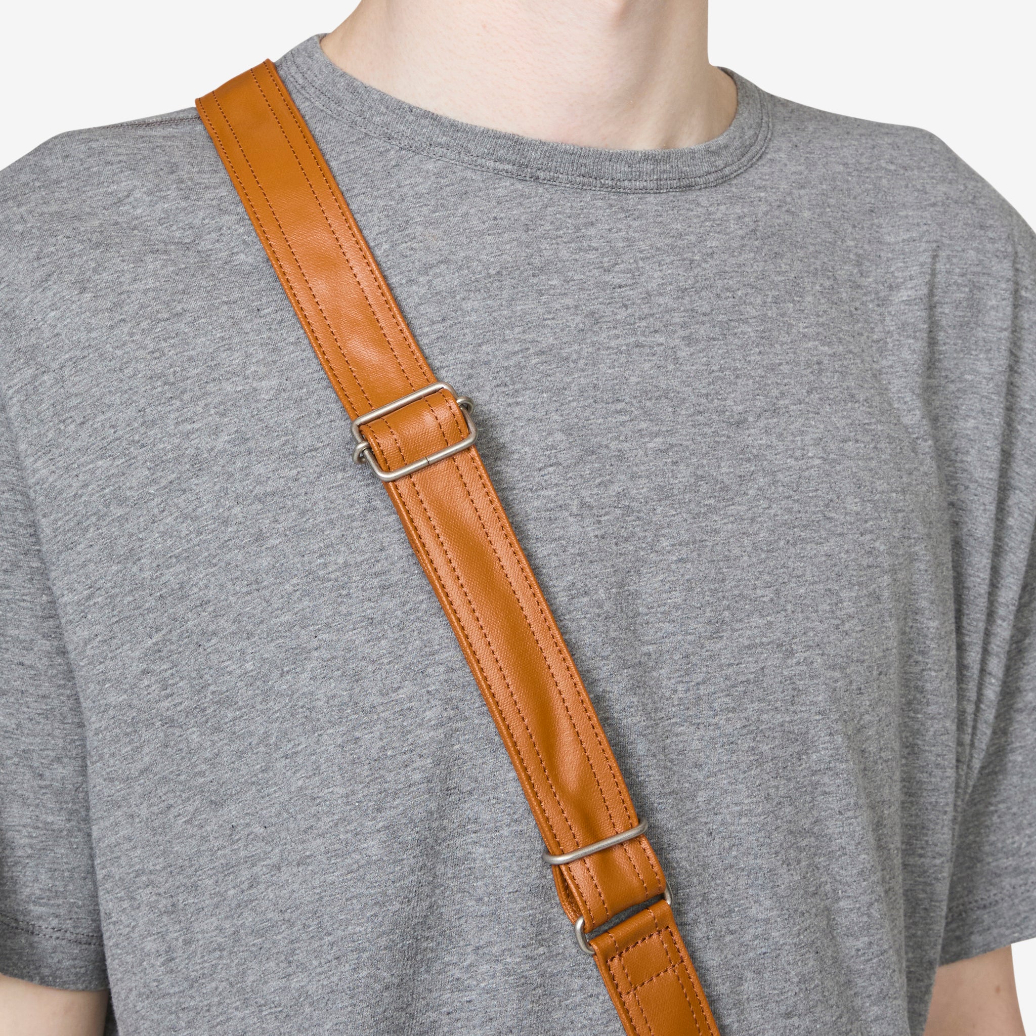 Free Style Vertical Shoulder Bag Camel - Image 3