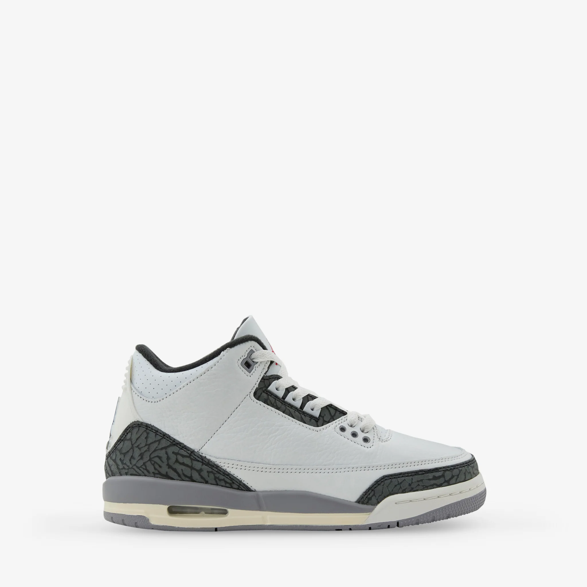 Grade School Air Jordan 3 Retro Summit White | Fire Red | Cement Grey | Black - Image 2