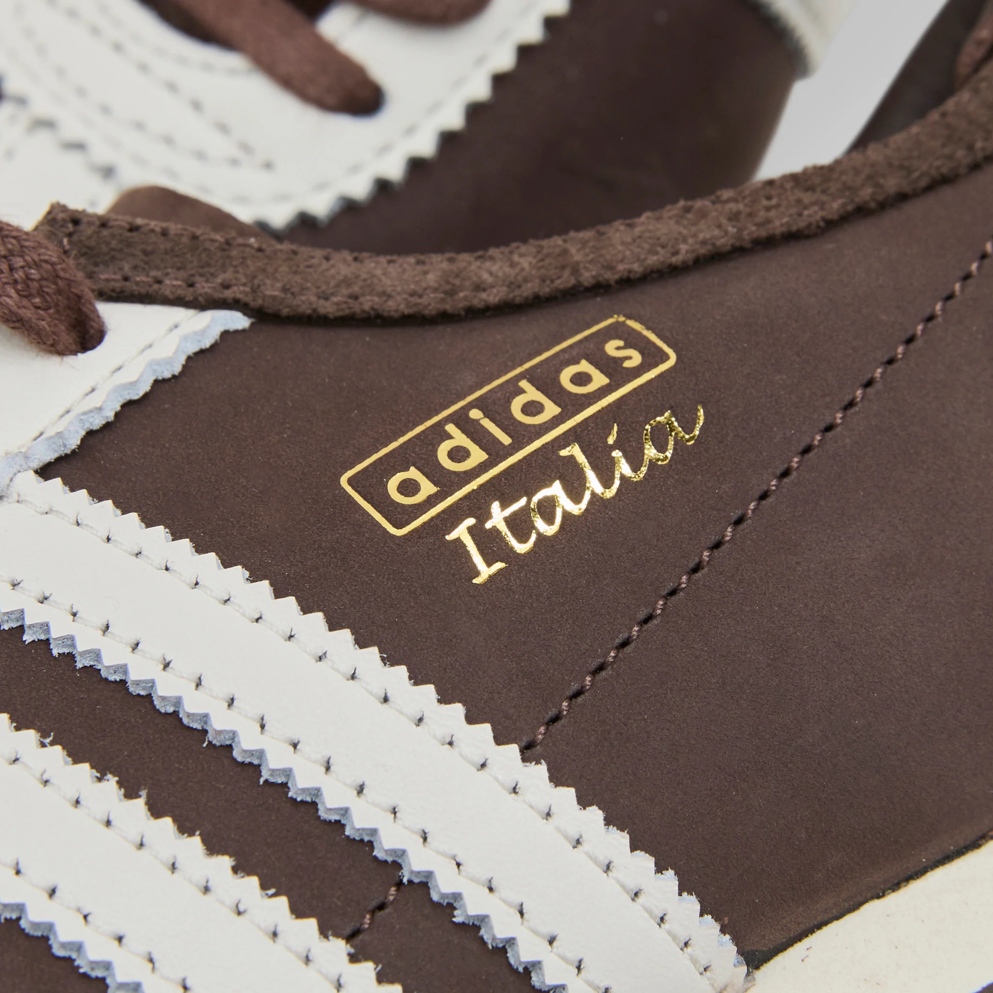 Italia 60s Brown | Off White | Cream White - Image 5