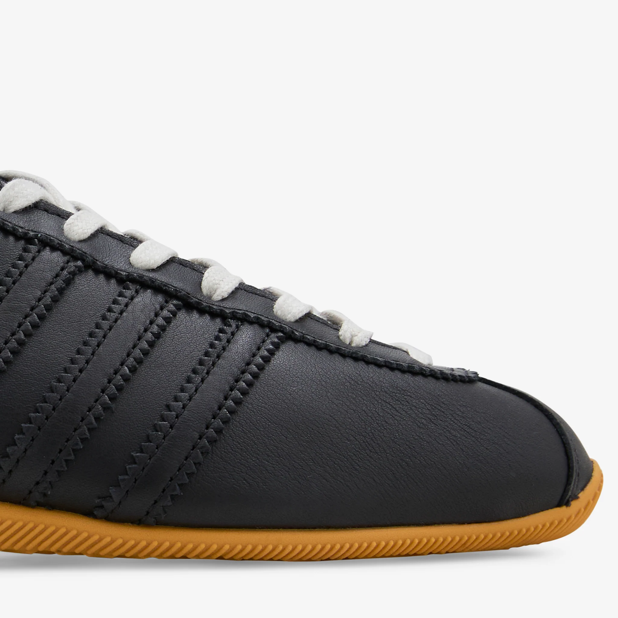 Japan Core Black | Core Black | Supplier Colour - Image 5