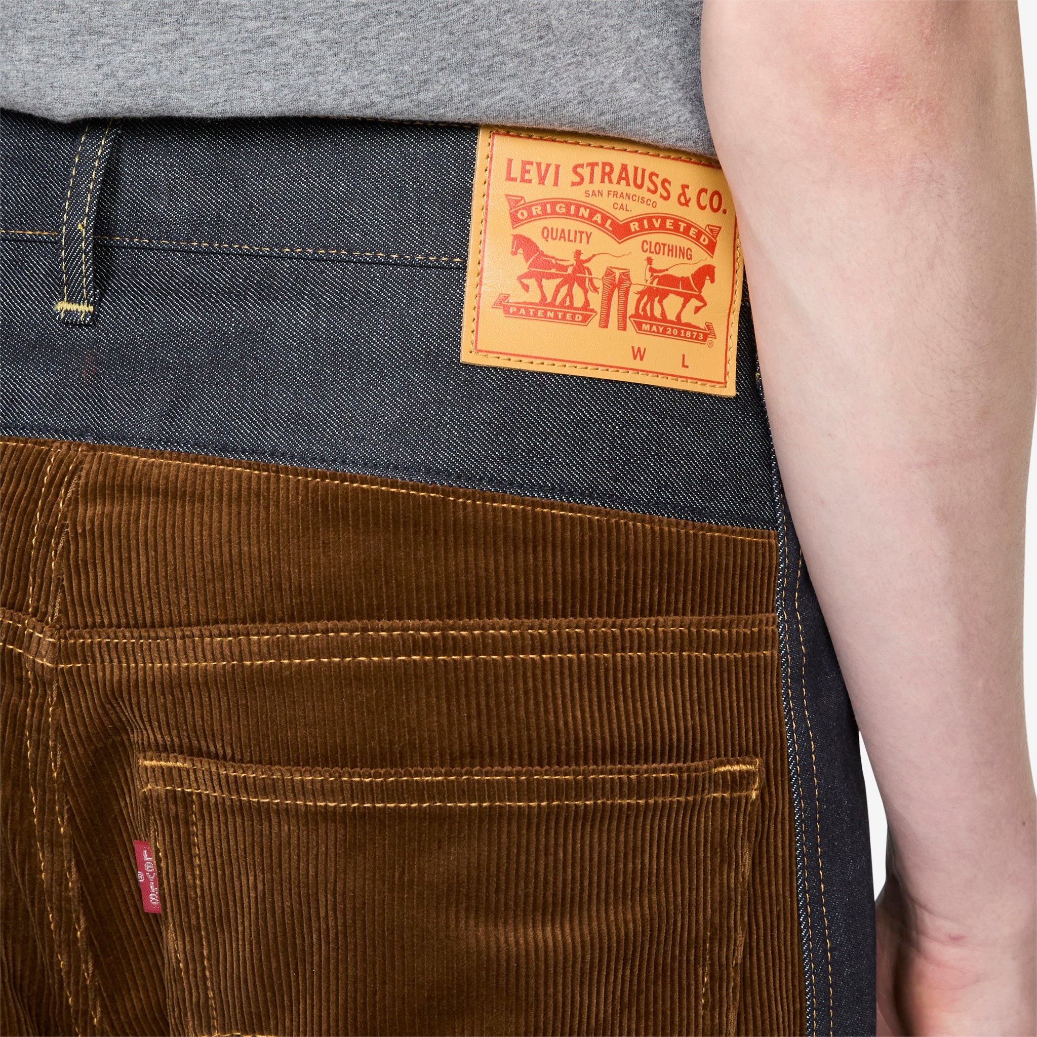 Levi's Corduroy Jeans Indigo | Brown - Image 2