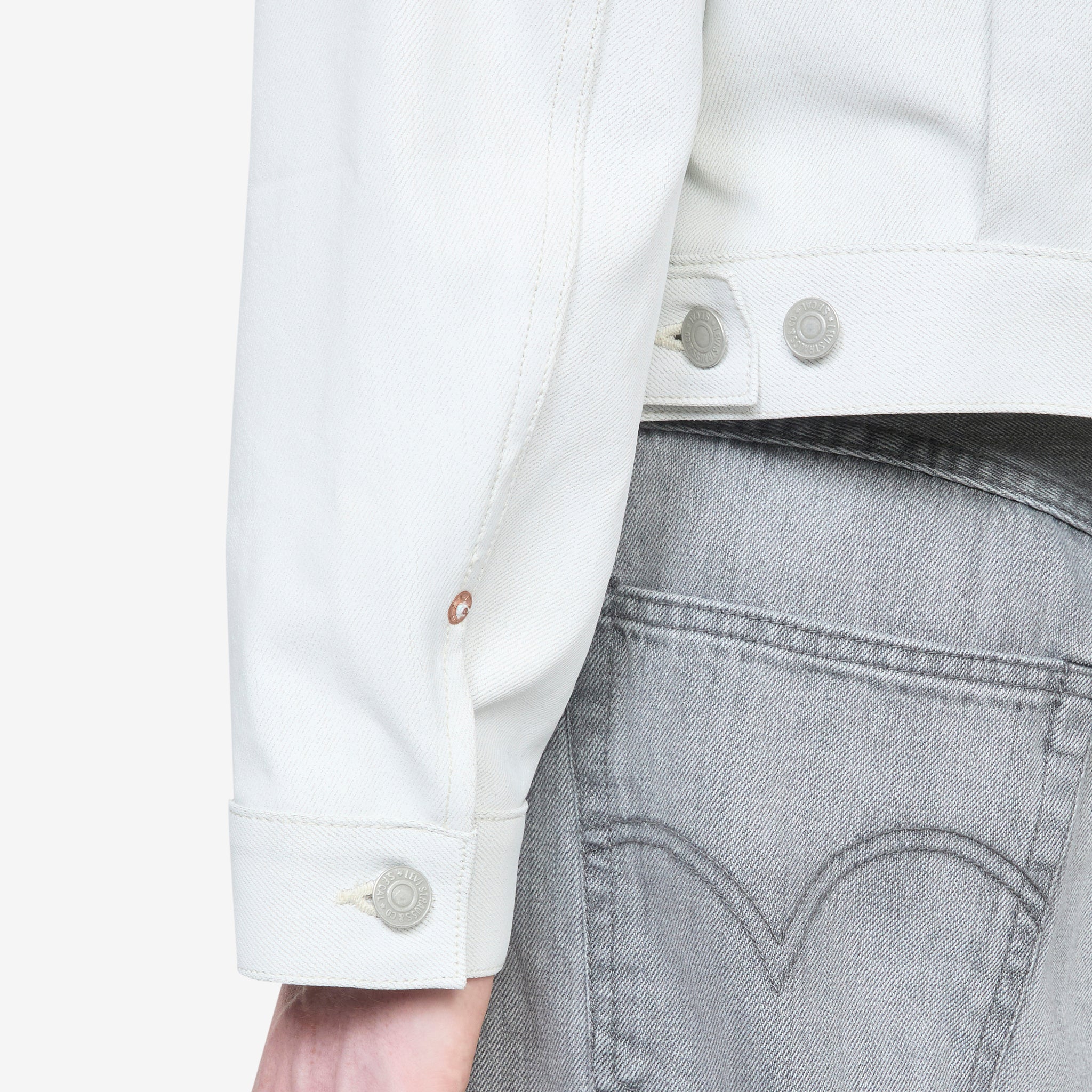 Levi's Foil Print Denim Jacket Off-White - Image 5