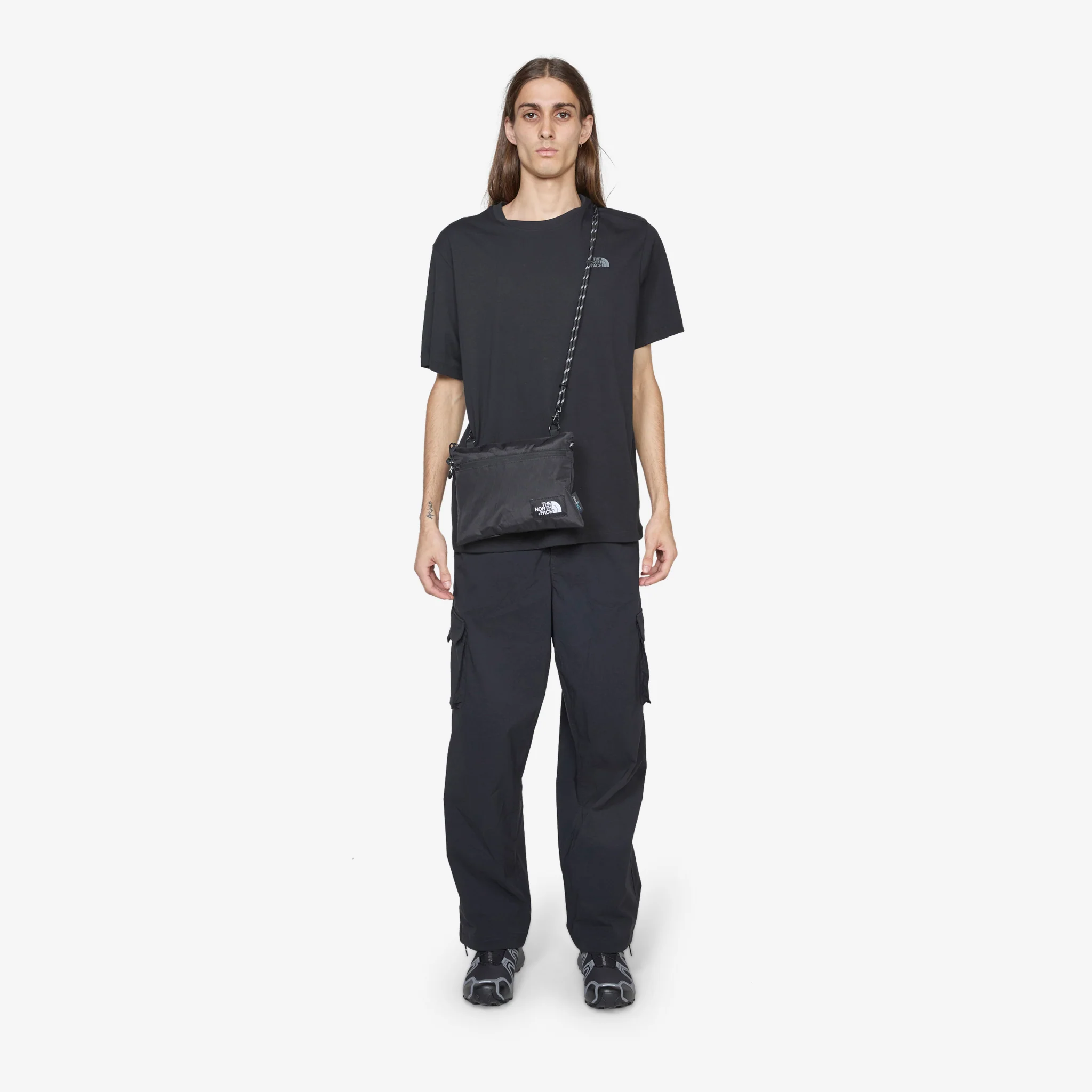 Lightweight Shoulder Bag TNF Black - Image 4