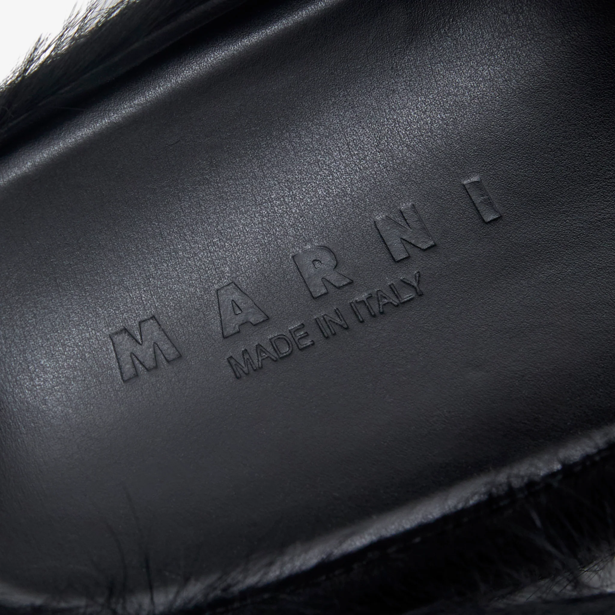 Long Hair Calfskin Fussbett Sabot Black - Image 3