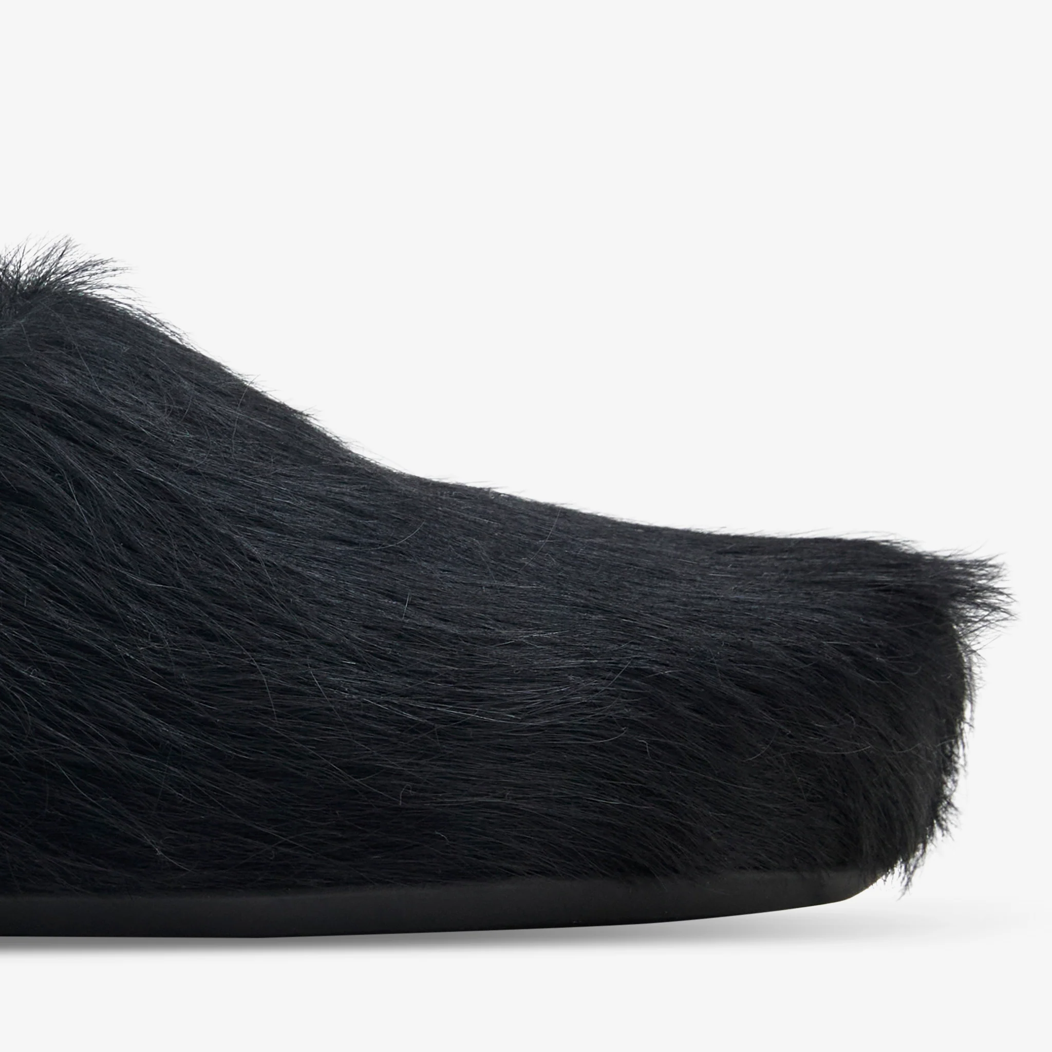Long Hair Calfskin Fussbett Sabot Black - Image 5