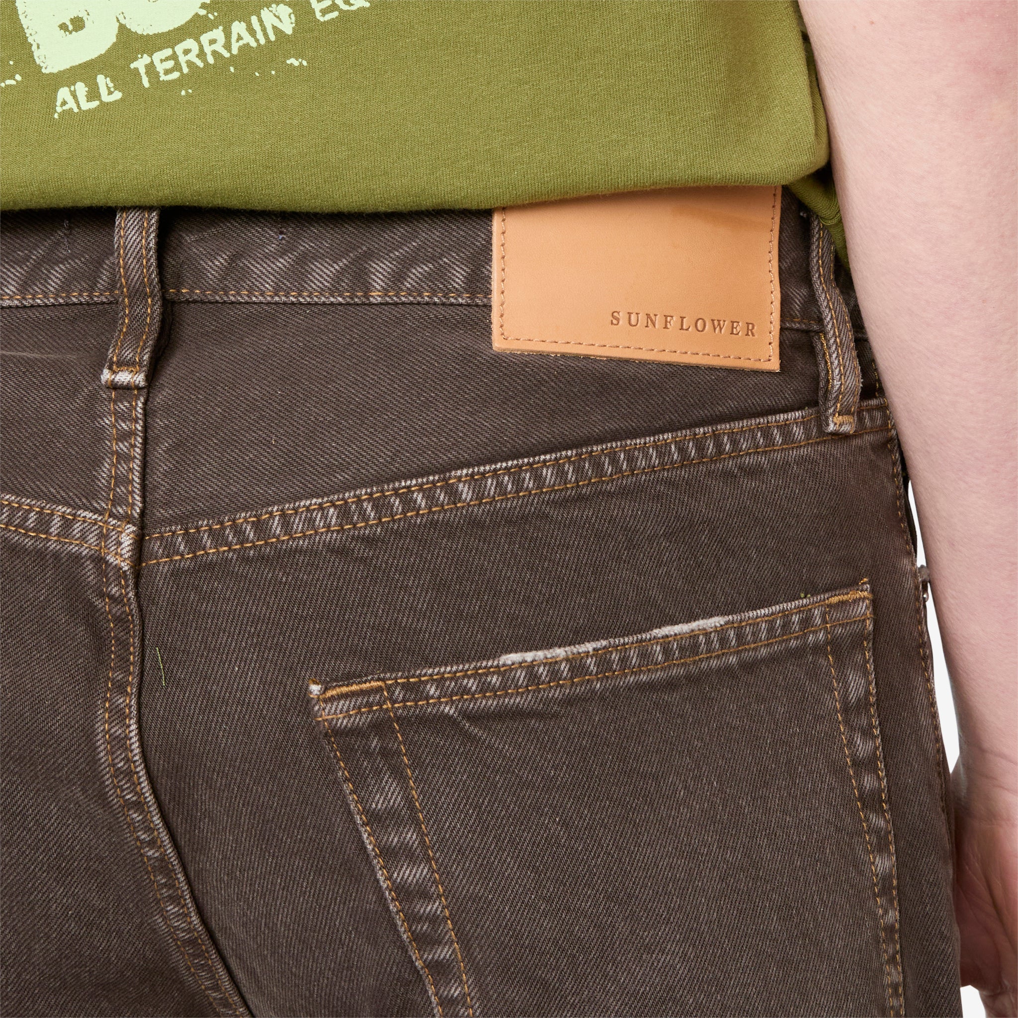 Loose Jeans Vintage Brown - Image 4