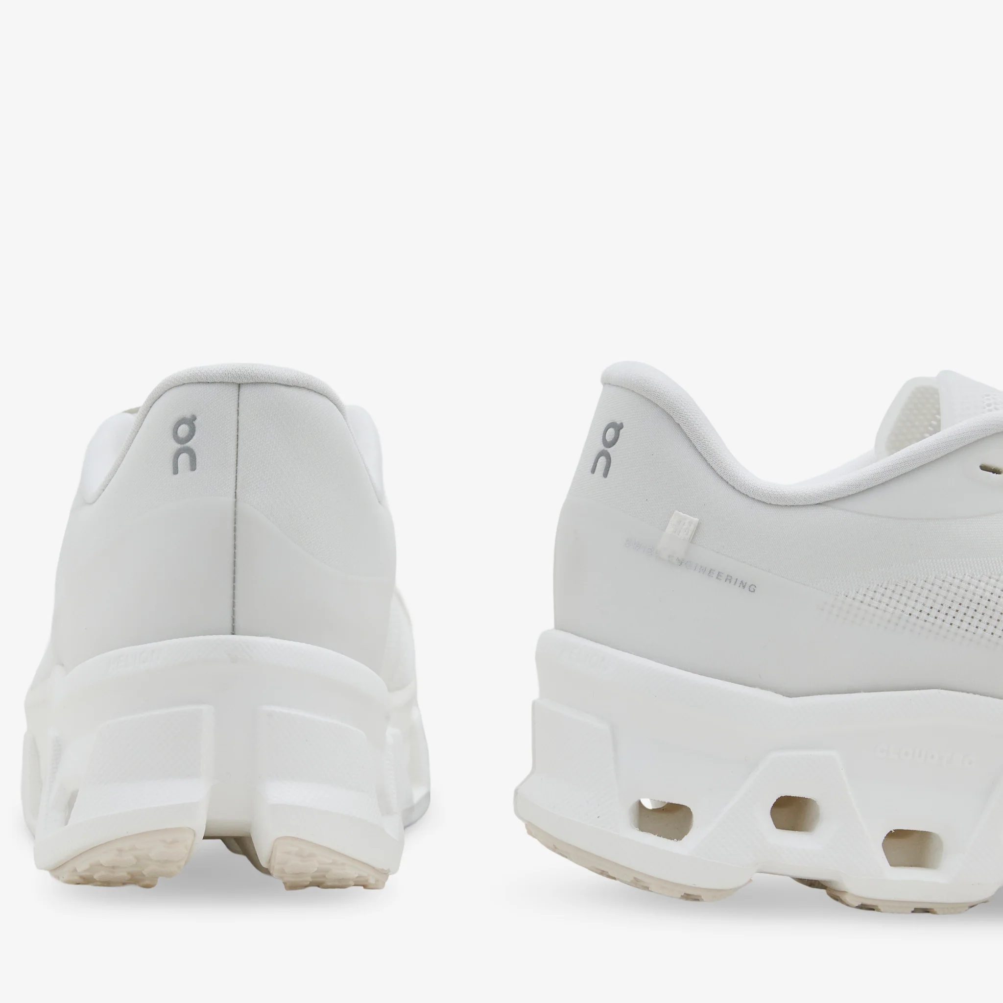 Post Archive Faction (PAF) x Women's Cloudmonster Hyper White | White - Image 3