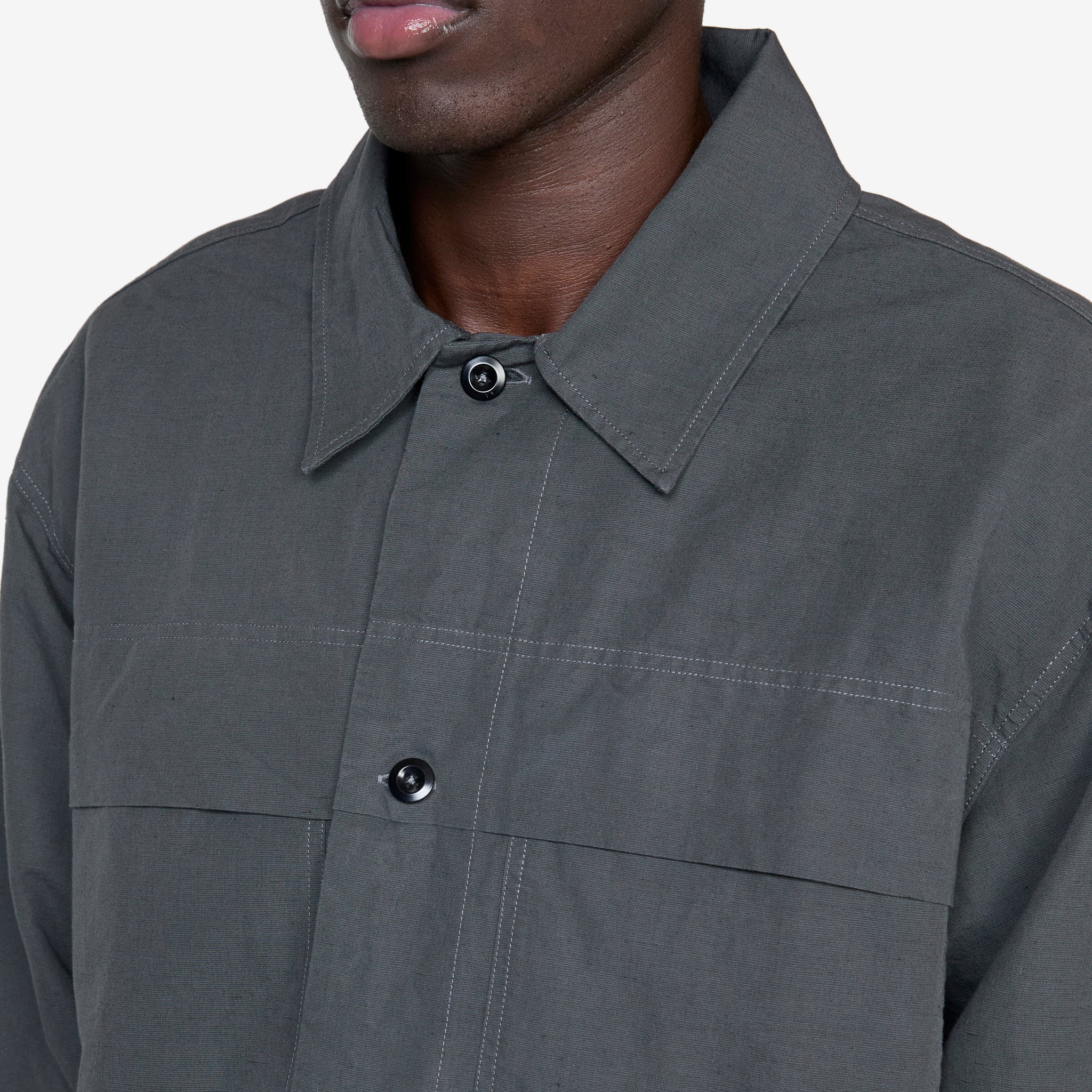 Storm Flap Shirt Carbon - Image 2