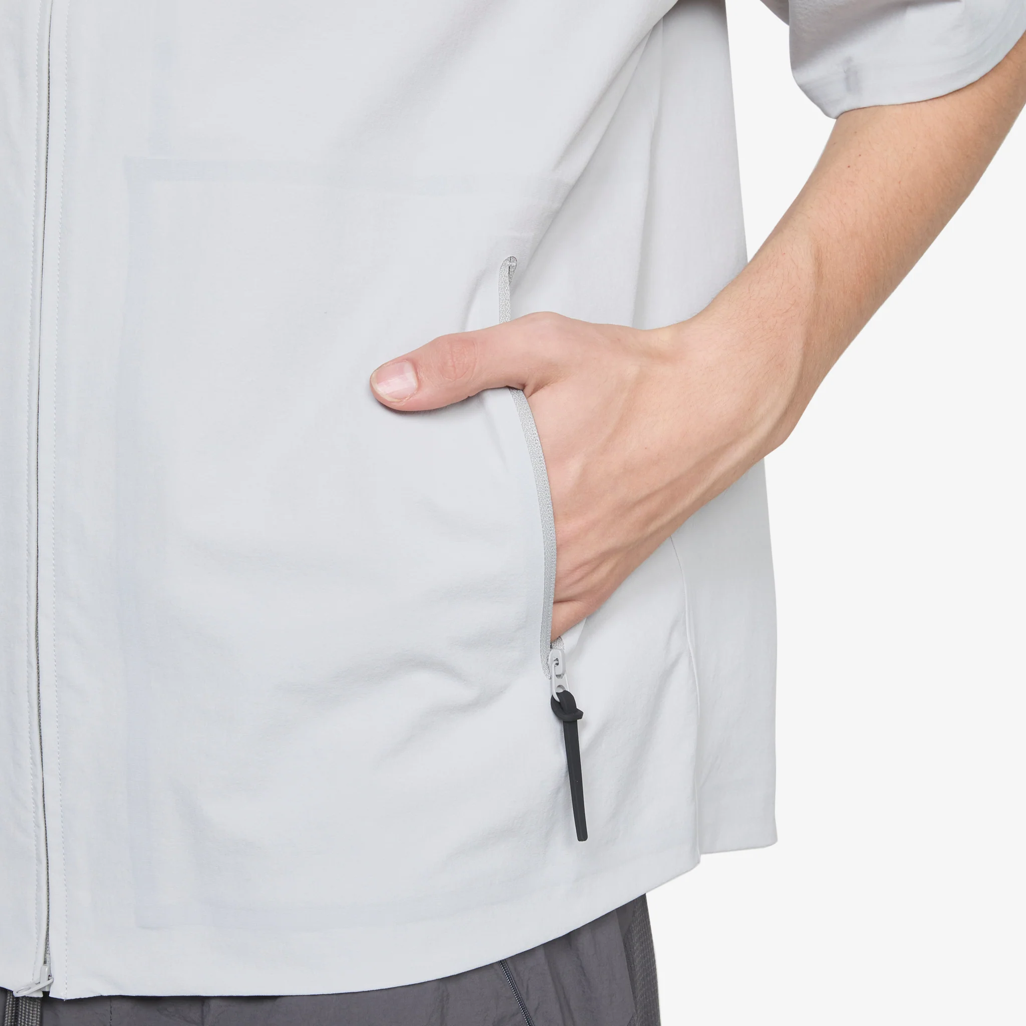 Technical Short Sleeve Shirt Light Grey - Image 4