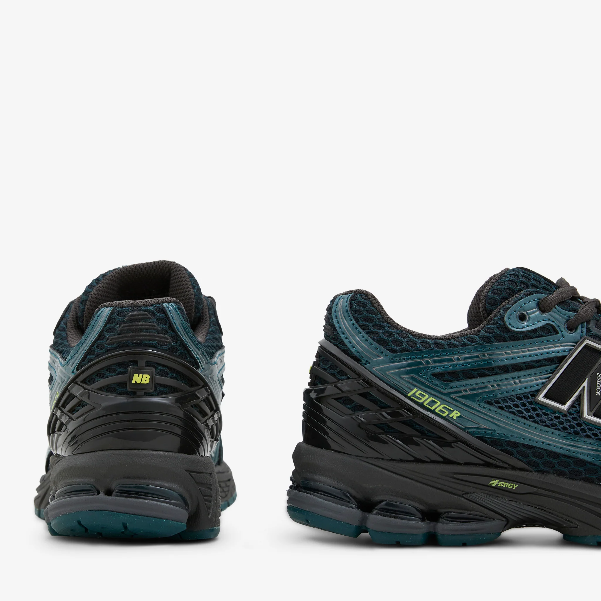 U190646S Medusa Green | Black - Image 3