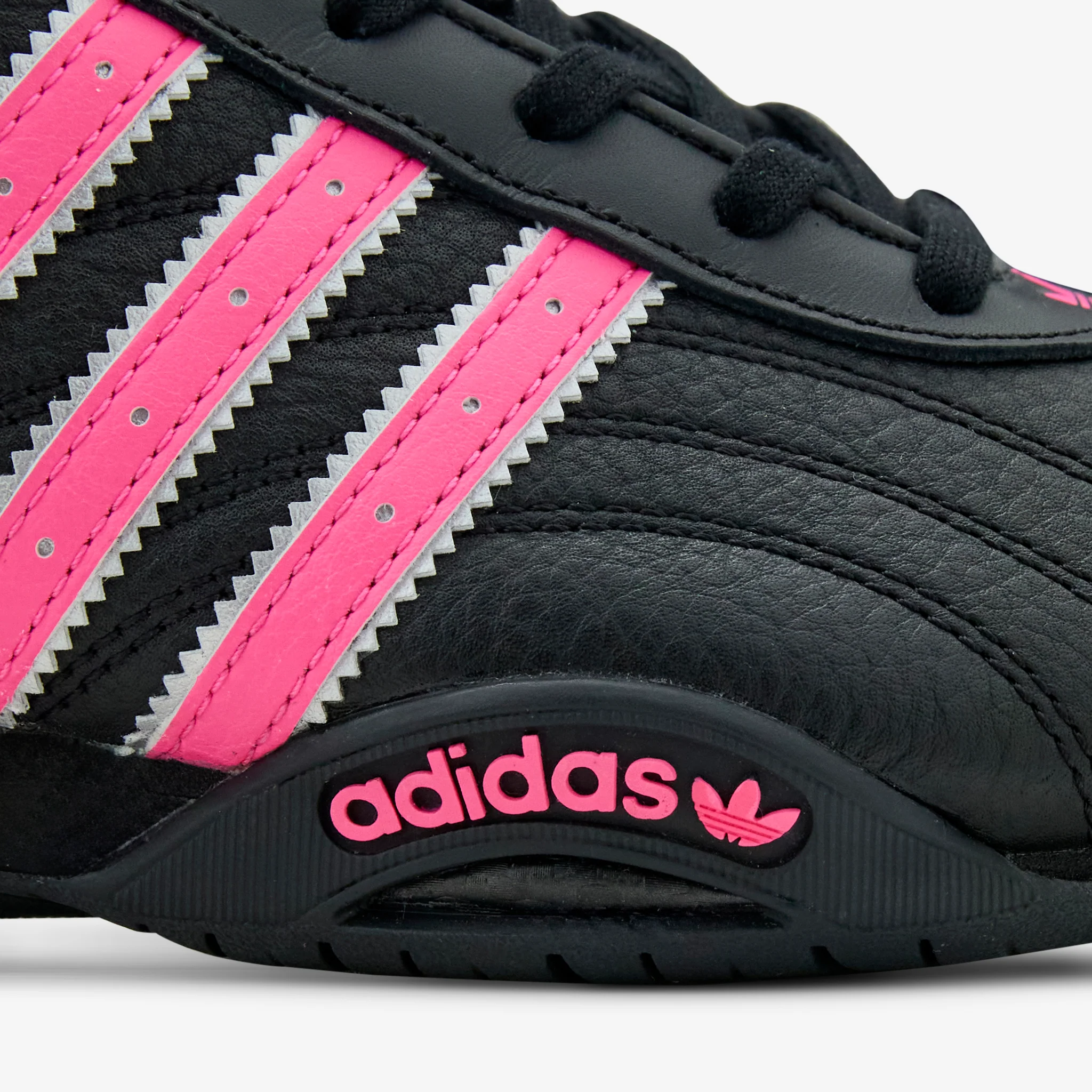 Women's Adi Racer Lo Core Black | Lucid Pink | Silver Metallic - Image 5