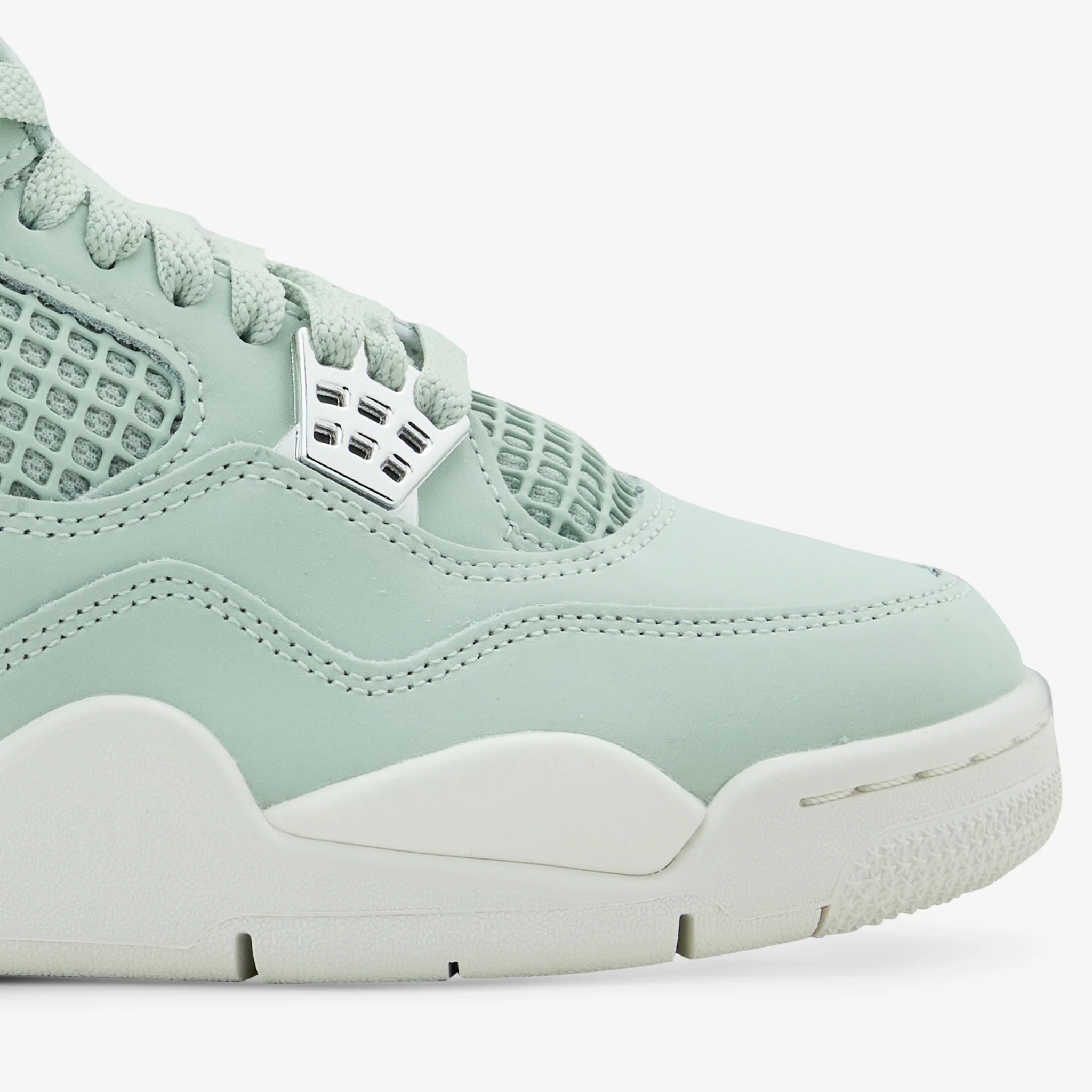 Women's Air Jordan 4 Retro 'Abundance' Seafoam | Sail | Metallic Silver - Image 5