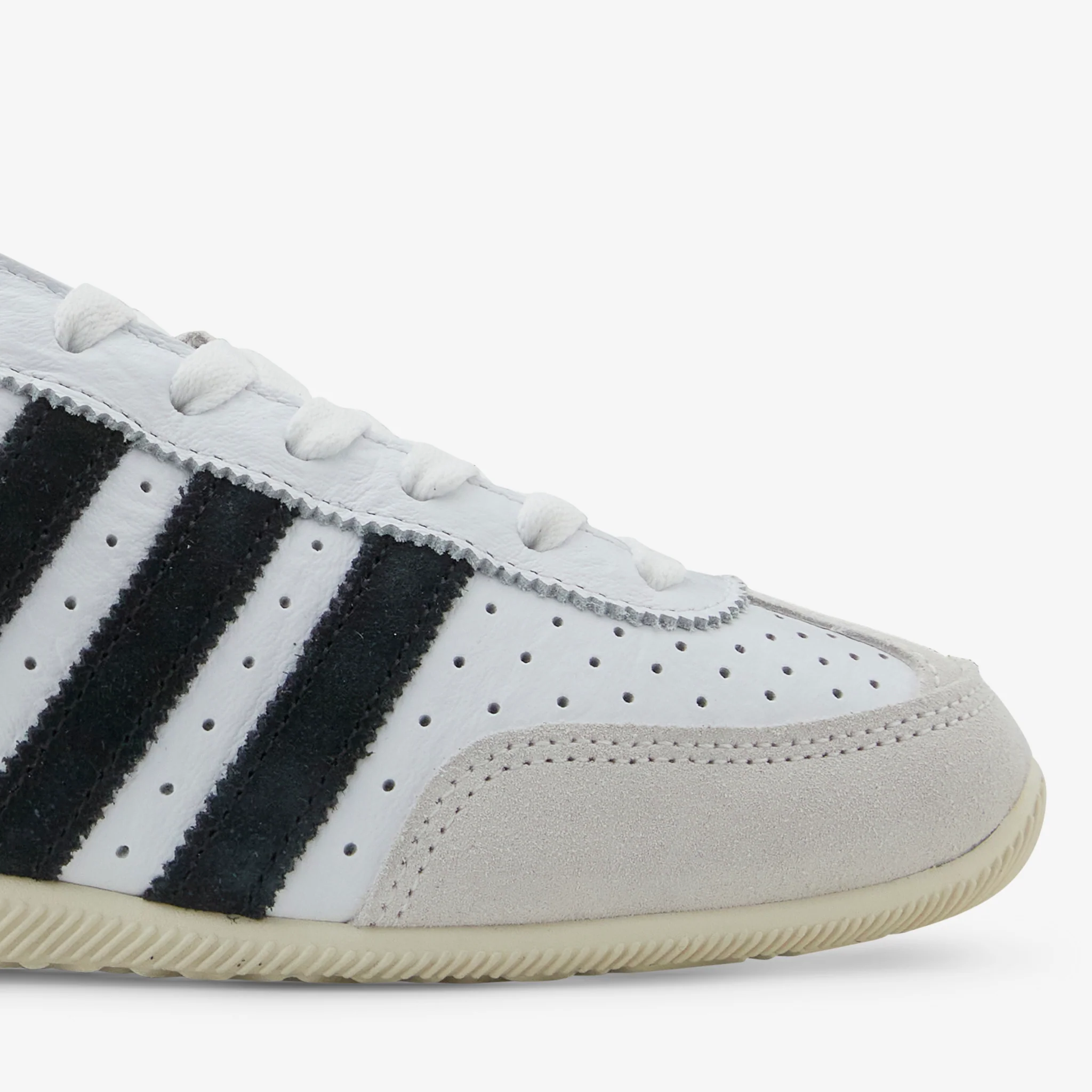 Women's Japan Cloud White | Core Black | Gold Metallic - Image 3